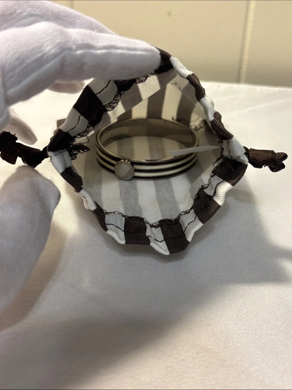 EUC Henri Bendel Centennial Stripe Enamel Hinged Bangle Bracelet with Bag